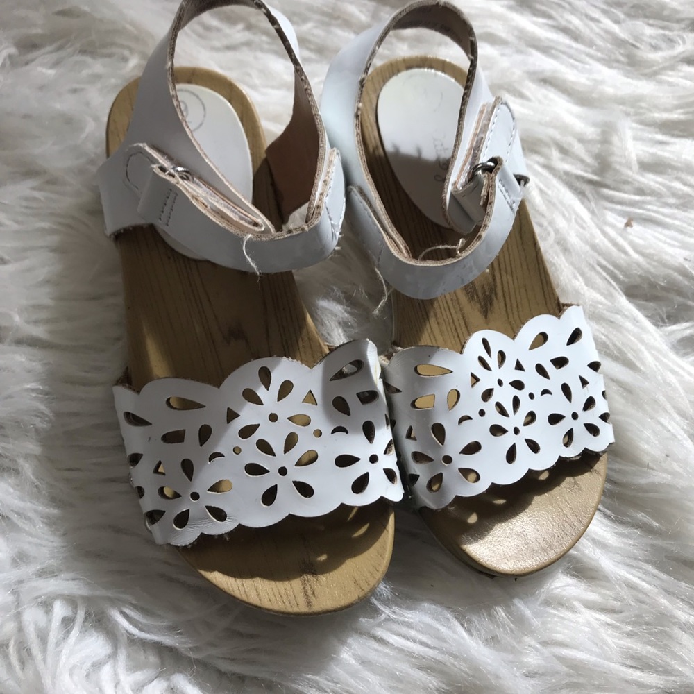 Cat & Jack toddler girl clogs